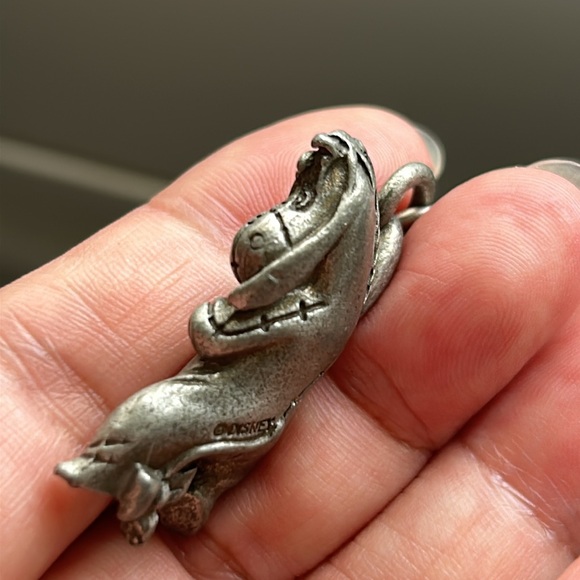 🖤Vtg Disney Eeyore pewter pendant - Picture 3 of 9
